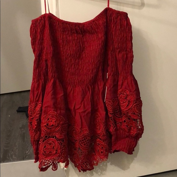 Brand New Off The Shoulder Red Top - Picture 3 of 4